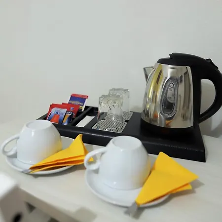 A De Scugnizzi Bed & Breakfast
