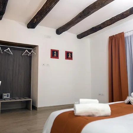 Bed & Breakfast A De Scugnizzi